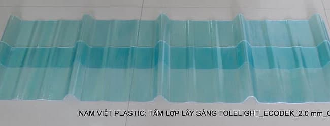 Tole lấy sáng màu xanh ngọc